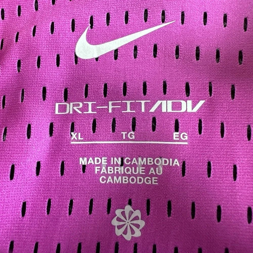 Nike aeroswift dri